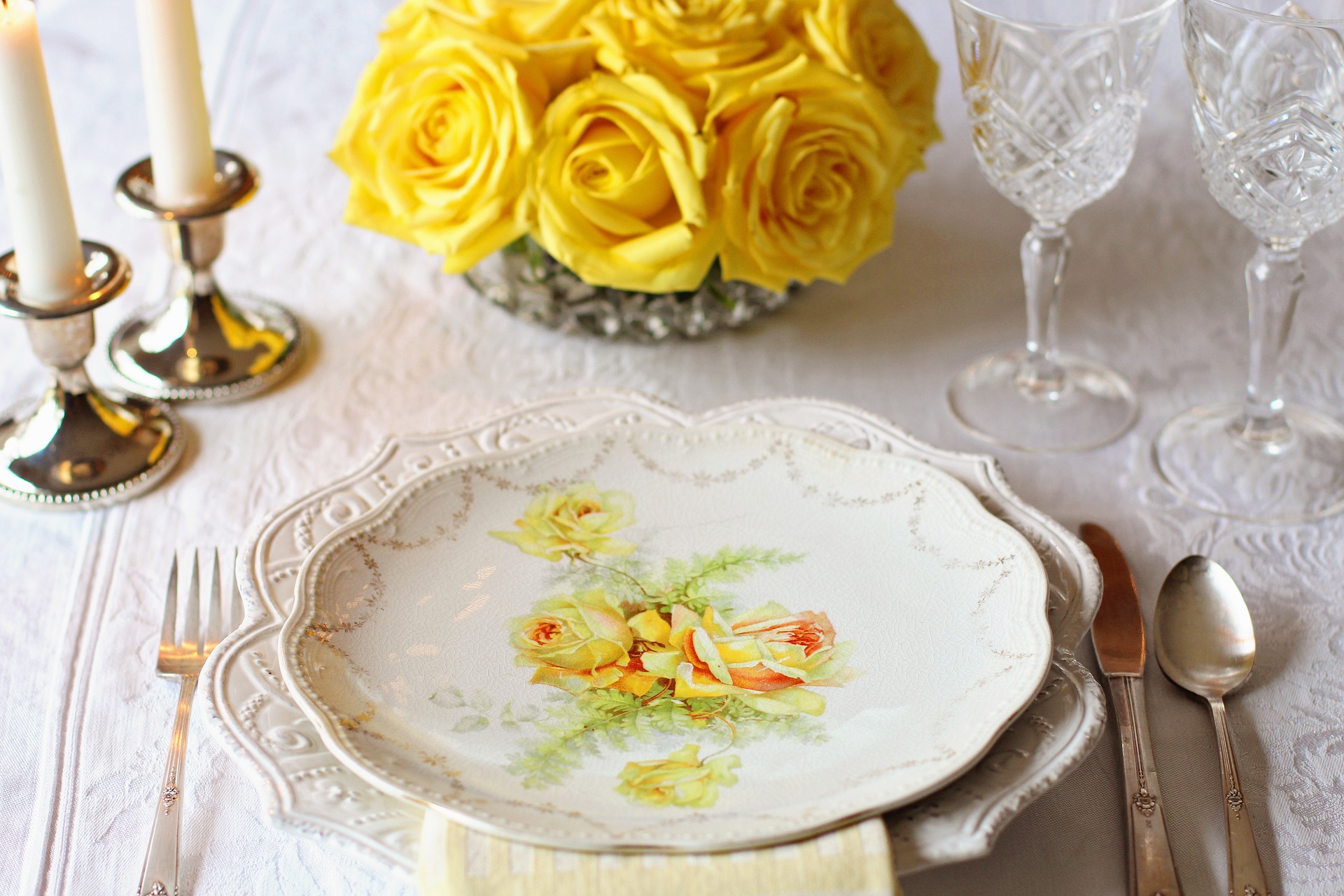 A luncheon table setting.